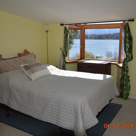 Estuary House Reflexology B&B Courtenay Exteriör bild