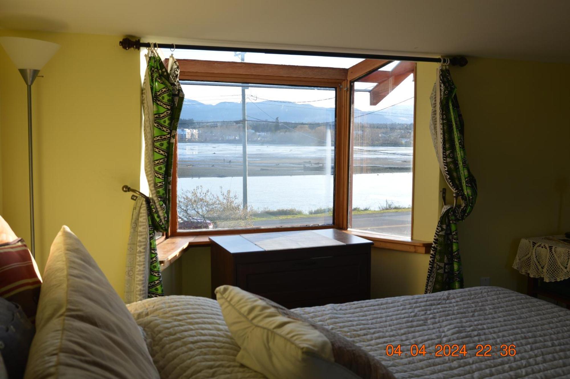 Estuary House Reflexology B&B Courtenay Exteriör bild