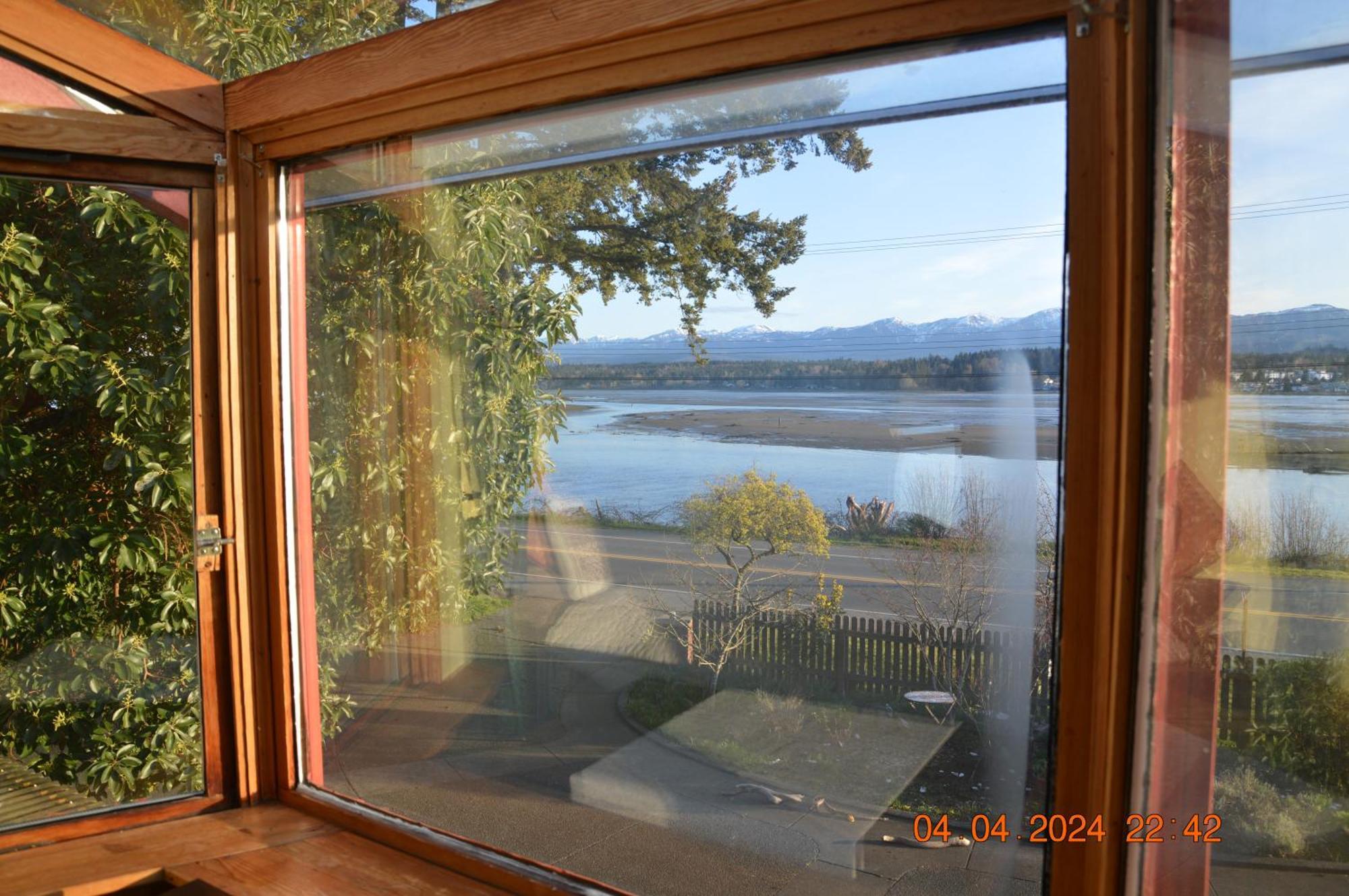 Estuary House Reflexology B&B Courtenay Exteriör bild
